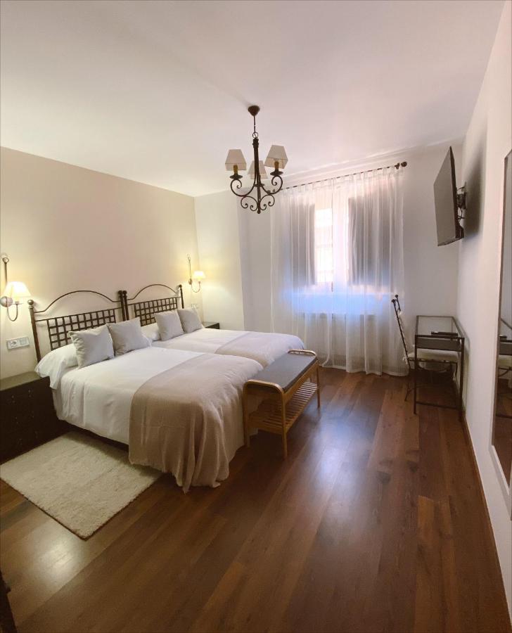 Hotel Rural Candela Y Plata Puerto de Béjar Extérieur photo